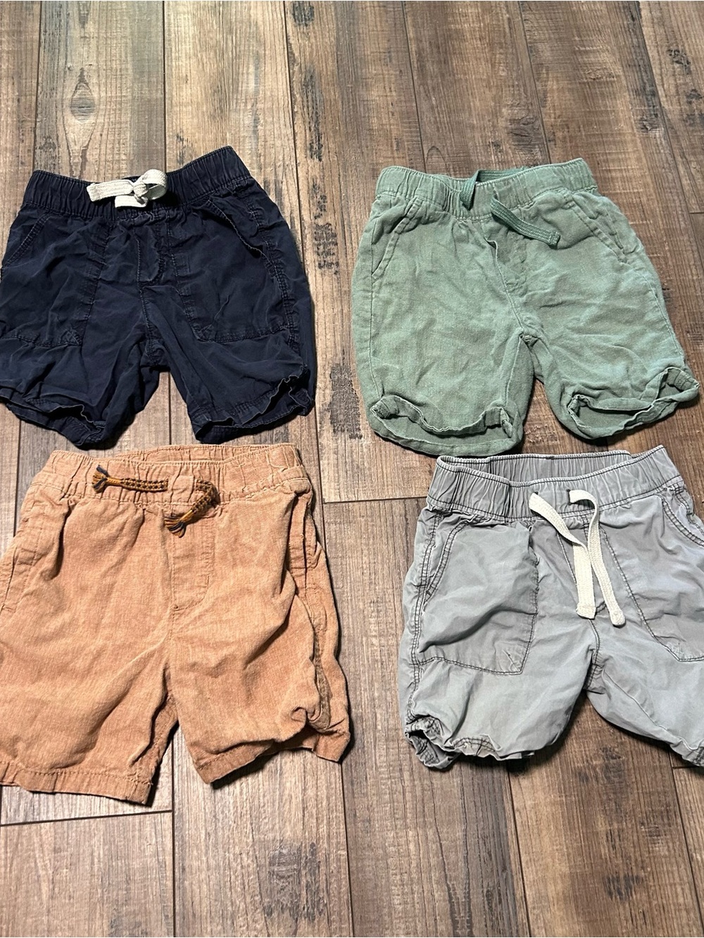 Boy Lot of 4 Casual Shorts Drawstring Elastic Waist Mixed Brands 3T